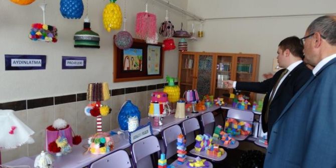 Atıklar Sanat Eserine Dönüştürüldü