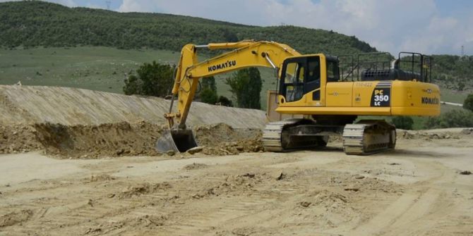 Emet’in Köy Yollarında Bakım, Onarım Ve Sıcak Asfalt Çalışmaları