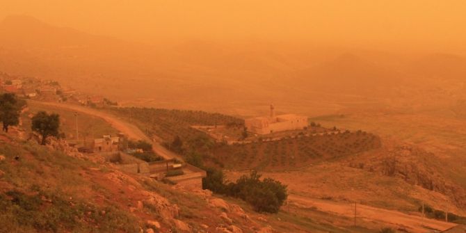 Mardin Toz Bulutu Altında