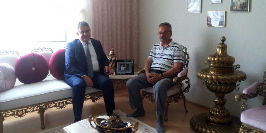 Vali Pekmez, Toprak Ailesi’ne Taziye Ziyaretinde Bulundu