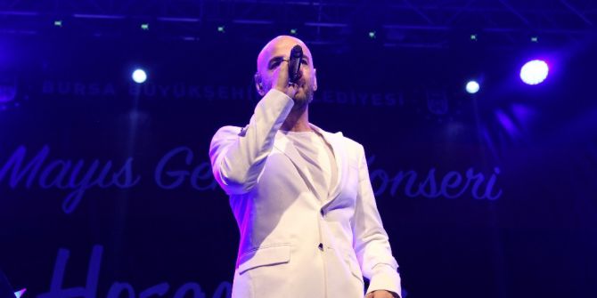 19 Mayıs Gençlik Bayramında Soner Sarıkabadayı Gençleri Coşturdu