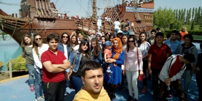 Kozanlı Öğrenci Ve Velilerden Ankara-eskişehir Gezisi