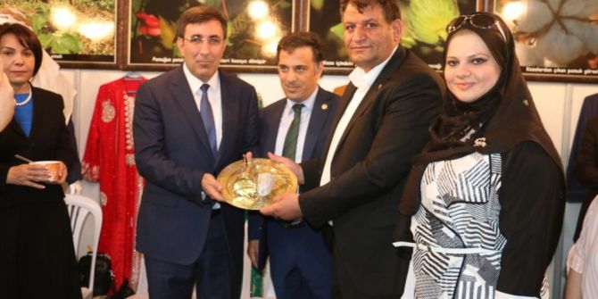 Belediye Başkanı Ayhan, Akçakale’yi Ankara’da Tanıtıyor