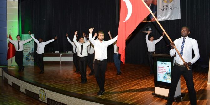 Konya’da Uluslararası Kültürel Miras Ve Turizm Kongresi Başladı