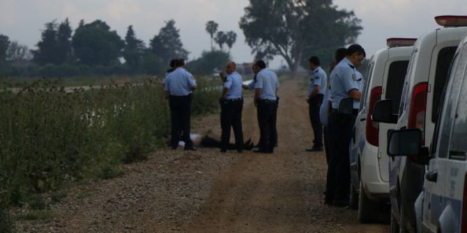 Adana’da Sulama Kanalında Erkek Cesedi Bulundu