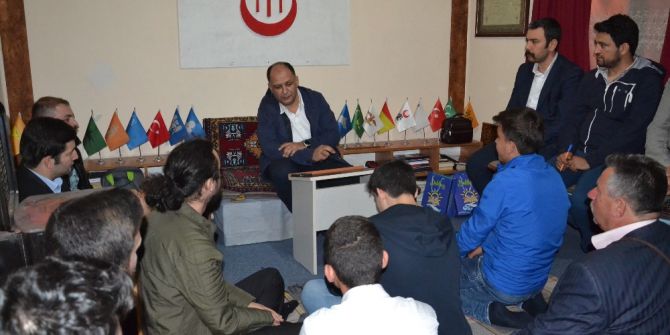 Balıkesir’de ’Türk Milliyetçiliği’ Paneli