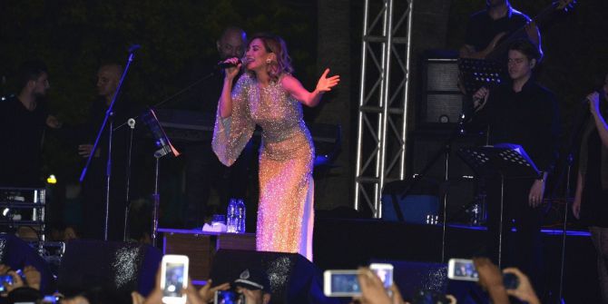 Mersinliler, 19 Mayıs’ta Ayla Çelik İle Coştu