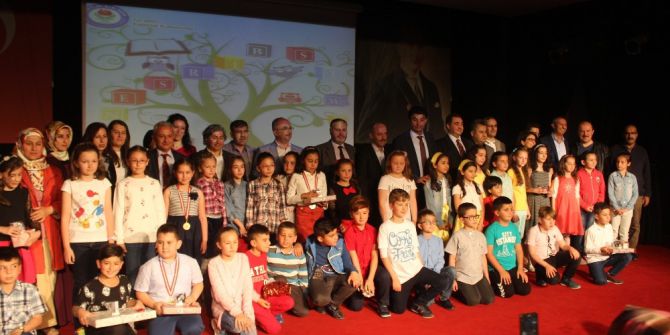 Kitap Okudular, Ödülleri Aldılar