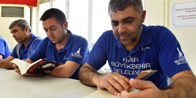 Mozart Dinleyip, Dostoyevski Okuyan İşçiler