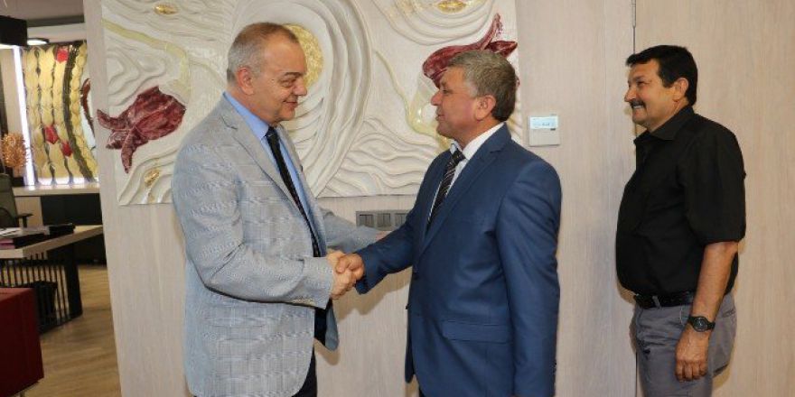 Başkan Ergün, Köprübaşı Heyetini Ağırladı