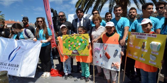 Foça Temiz Bir Çevre İçin El Ele