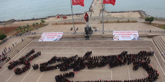 1919 Kişi Bedeniyle Atatürk İmzasını Attı