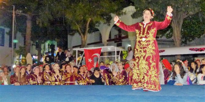 Temel Devren Defilesi Büyük Beğeni Topladı