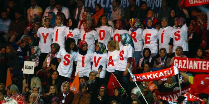 Ak Parti 3. Olağanüstü Kongresi’nde Erdoğan Belgeseli