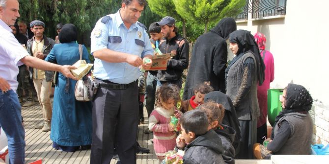 Minibüste 51 Kaçak Göçmen Yakalandı