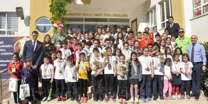 Gkv’lilere Ödül Yağmuru