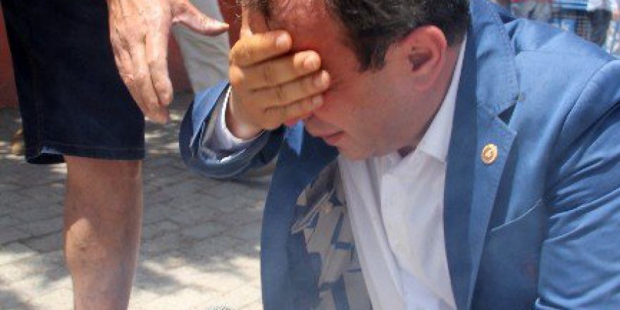 Chp Milletvekili Özcan O Polis Hakkındaki Şikayetinden Vazgeçti