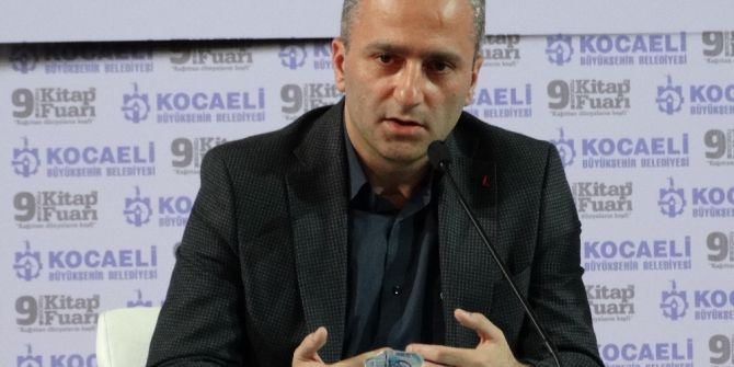 Türkiye Gazetesi Yayın Koordinatörü Yücel Koç, Kitapseverlerle Buluştu