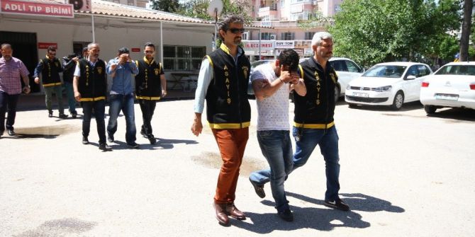 8 Kapkaç Olayına Karışan 3 Zanlı Yakalandı