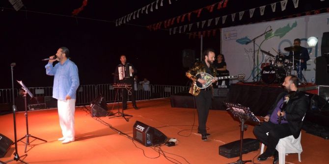 Girit Ezgileri Kuşadalılarla Buluştu