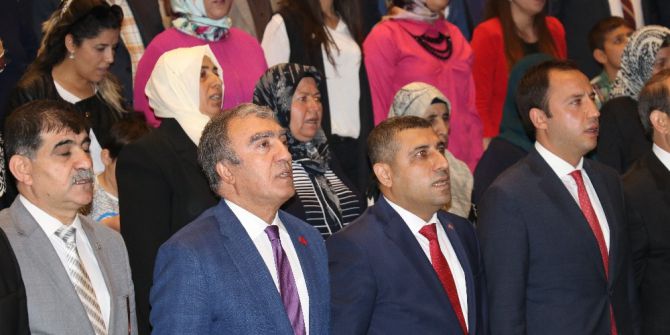 Mhp Tek Adayla Kongreye Gidiyor