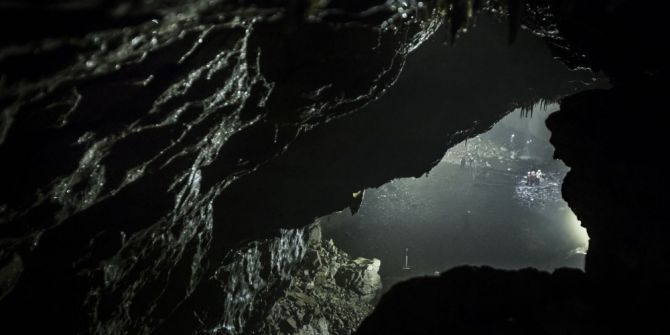 İngiltere’nin En Büyük Mağarası Gaping Gill Ziyarete Açılıyor