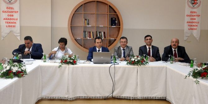 Gaziantep’te Mesleki Ve Teknik Eğitimin Durumu Masaya Yatırıldı