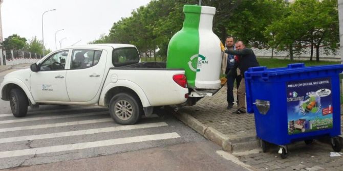 İzmit’te Her Ay 150 Ton Cam Atık Toplanıyor