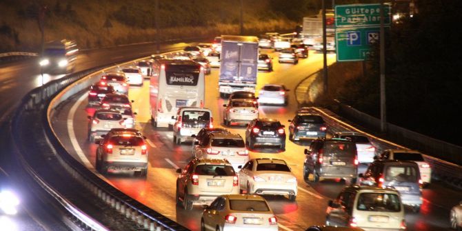 İstanbul’a Geri Dönüş Trafiği Tem’de Devam Ediyor