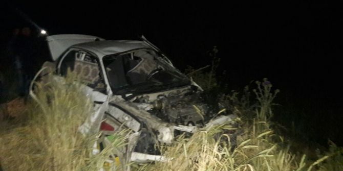 Otomobil Şarampole Yuvarlandı: 1 Ölü 3 Yaralı