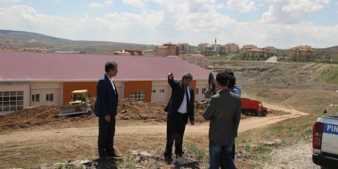 Başkan Ataş, Myo Ve Pınarbaşı Spor Salonu’ndaki Çalışmaları Değerlendirdi