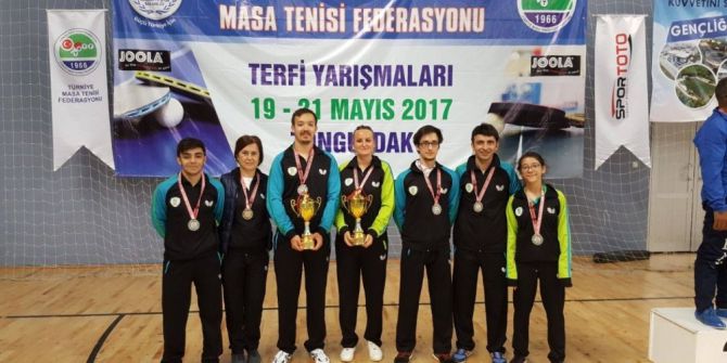 Masa Tenisine Büyükşehir Damgası