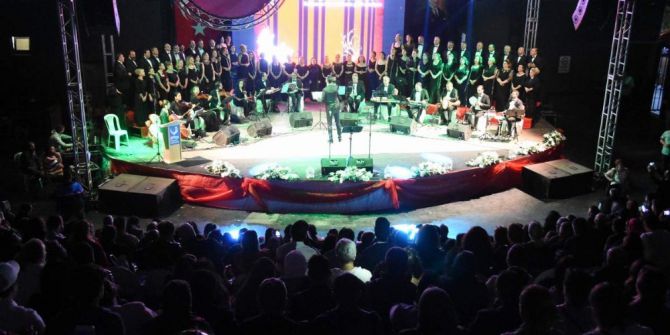 Asev Tsm Korosu’ndan Unutulmaz ‘Zeki Müren’ Konseri