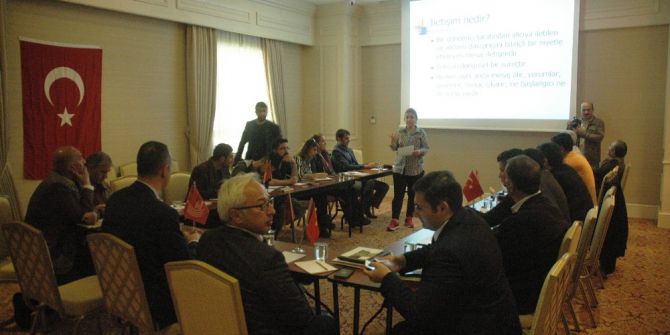 Van’da “Kurumsal İletişim Niteliğinin Artırılması” Semineri