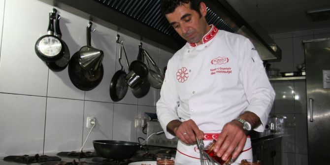 Komutanın ’Mevlana Hazretleri Ne Yermiş, Araştır’ Emriyle Yola Çıktı Dünyanın Tek Mevlevi Mutfağını Kurdu