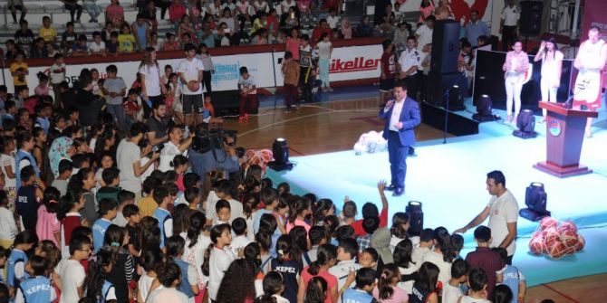 Kepez’in Yıldızları Formalarını Aldı