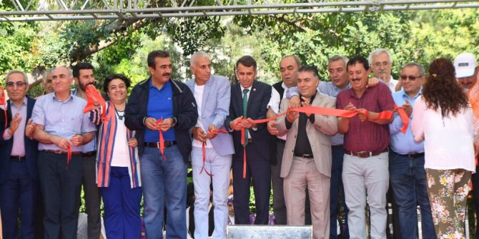 Yöre Dernekleri Şenliği Başladı