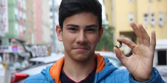 Gencin Parmağına Sıkışan Yüzüğü İtfaiye Çıkarttı