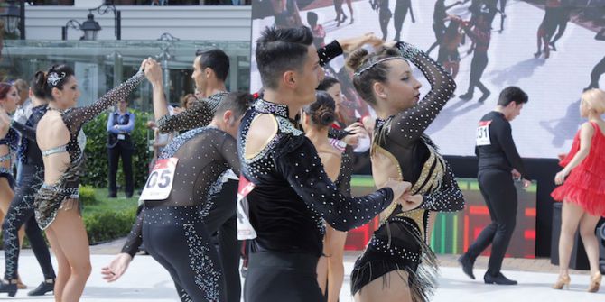 Mavibahçe’de Salsa Rüzgarı