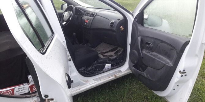 Erzurum’da Kapan Atılarak Durdurulan Otomobilde 18 Bin 250 Paket Kaçak Sigara Ele Geçirildi