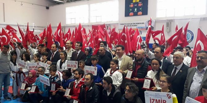 Dodurga Taekwondo Şampiyonasına Ev Sahipliği Yaptı