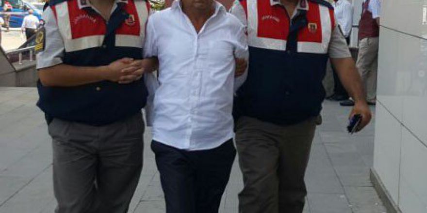 Cinayet Sonrası Firar Eden Baba Ve Oğlu Adliyeye Sevk Edildi