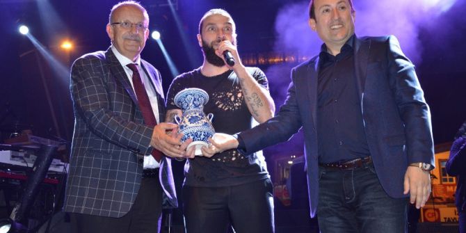 İznik Berkay Konseri İle Coştu