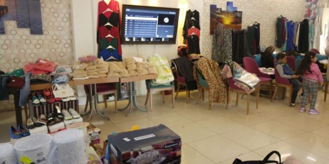 Bolvadin’de “Hayır Çarşısı” Açıldı