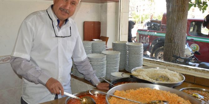 Kuru Fasulye Pilavla Geçen Bir Ömür