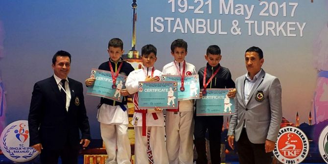 İhlas Koleji Öğrencisi Karatede Balkan Üçüncüsü Oldu