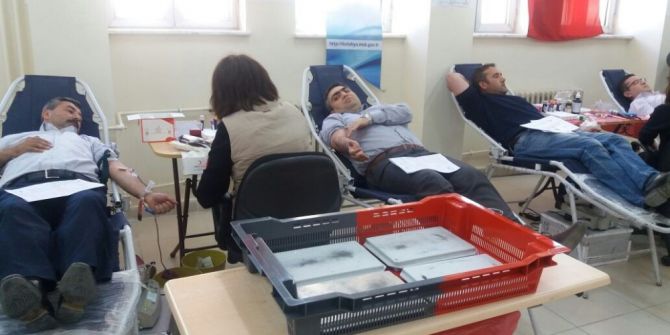 Pazarlar’dan Kan Bağışına Tam Destek