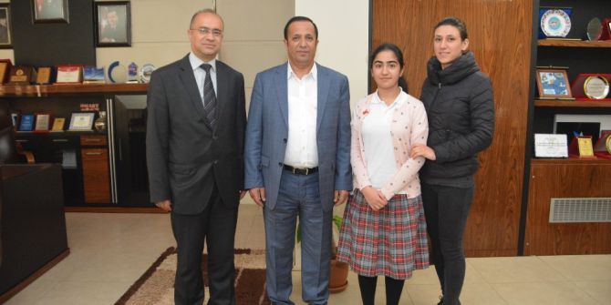 Başkan Toltar’dan Teog Birincisine Ödül