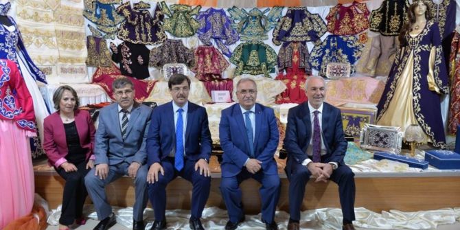 Halk Eğitimi Merkezi Müdürlüğünden Yıl Sonu Sergisi