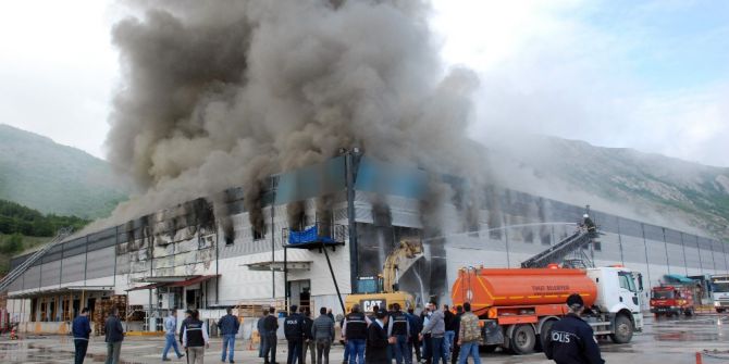 Marketler Zincirinin Bölge Deposundaki Yangın